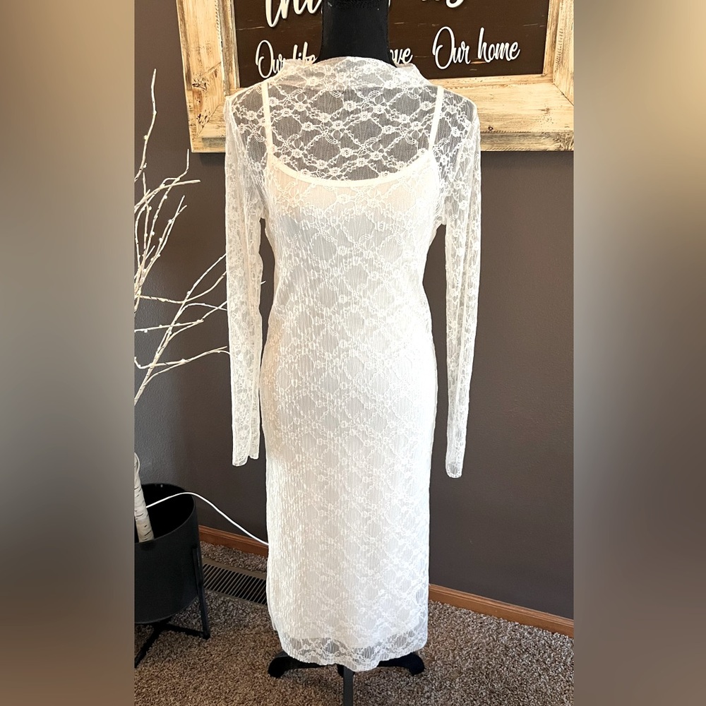 Lily Rose White Lace Long Sleeve Dress